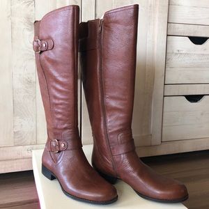 NIB Naturalizer Jean Boot (Banana Bread)